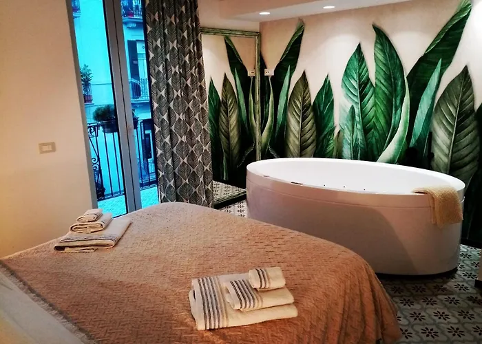 Sonnino Suite jacuzzi apartment