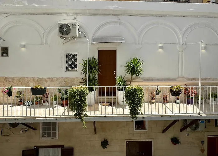 Onny'S House